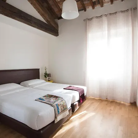 Italianflat - Old Town Flat * Верона